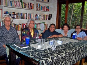 Aboriginal elders with Filipino writer and Aboriginal Filipino relations advocate Deborah Wall (2nd from right).